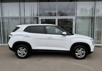 Подержанный автомобиль Hyundai Creta 2021 года (4 фото)