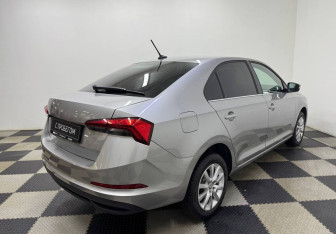 Подержанный автомобиль Skoda Rapid Liftback 2020 года (5 фото)