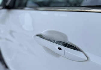 Подержанный автомобиль Москвич 6 2023 года (18 фото)