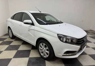 Подержанный автомобиль LADA (ВАЗ) Vesta Sedan 2021 года (3 фото)