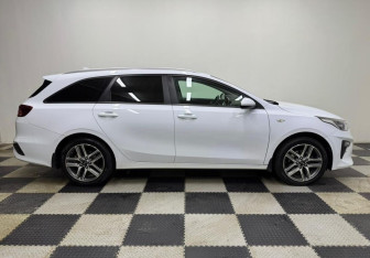 Подержанный автомобиль Kia Ceed Wagon 2020 года (4 фото)