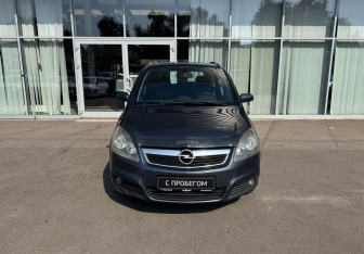 Подержанный автомобиль Opel Zafira Compactvan 2007 года (2 фото)