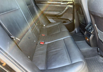 Подержанный автомобиль BMW X3 2014 года (11 фото)