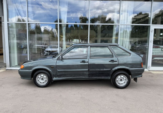 Подержанный автомобиль LADA (ВАЗ) 2114 2010 года (8 фото)