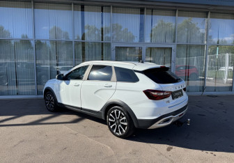 Подержанный автомобиль LADA (ВАЗ) Vesta Wagon 2024 года (7 фото)