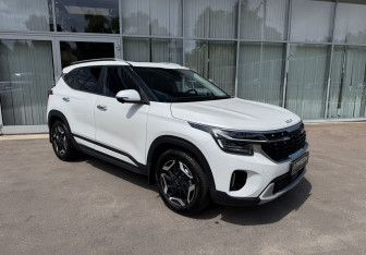 Подержанный автомобиль Kia Seltos 2024 года (3 фото)