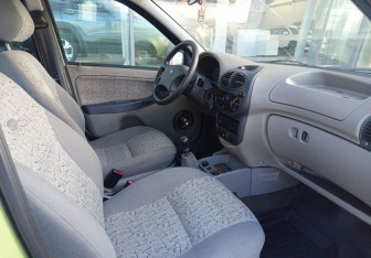 Подержанный автомобиль LADA (ВАЗ) Kalina Hatchback 2007 года (10 фото)