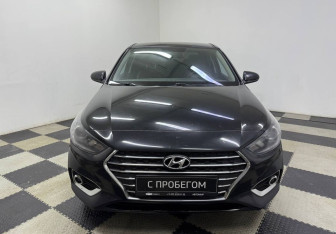 Подержанный автомобиль Hyundai Solaris Sedan 2018 года (2 фото)