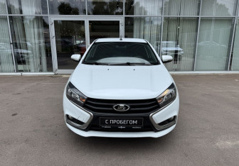 Подержанный автомобиль LADA (ВАЗ) Vesta Sedan 2020 года (2 фото)
