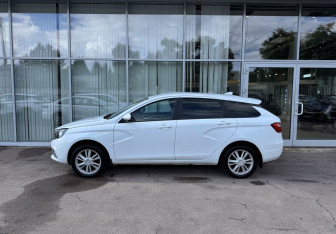 Подержанный автомобиль LADA (ВАЗ) Vesta Wagon 2019 года (8 фото)