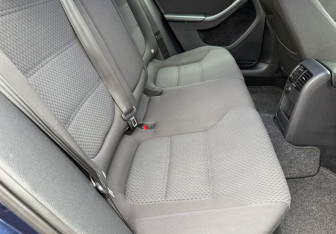 Подержанный автомобиль Volkswagen Jetta Sedan 2012 года (10 фото)