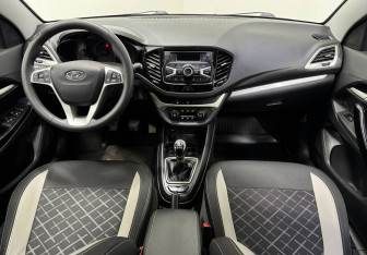 Подержанный автомобиль LADA (ВАЗ) Vesta Wagon 2019 года (11 фото)