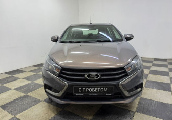 Подержанный автомобиль LADA (ВАЗ) Vesta Sedan 2019 года (2 фото)