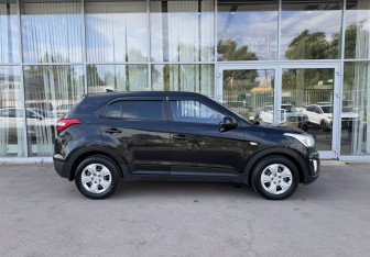 Подержанный автомобиль Hyundai Creta 2018 года (4 фото)