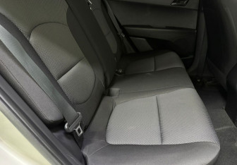 Подержанный автомобиль Hyundai Creta 2019 года (11 фото)