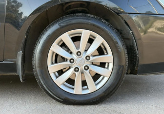 Подержанный автомобиль Kia Magentis 2007 года (12 фото)