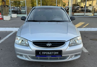 Подержанный автомобиль Hyundai Accent Sedan 2006 года (2 фото)