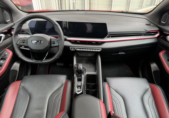 Подержанный автомобиль Geely Coolray 2024 года (9 фото)