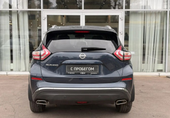 Подержанный автомобиль Nissan Murano Suv 2018 года (6 фото)