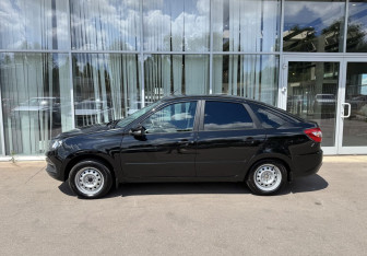 Подержанный автомобиль LADA (ВАЗ) Granta Liftback 2024 года (8 фото)