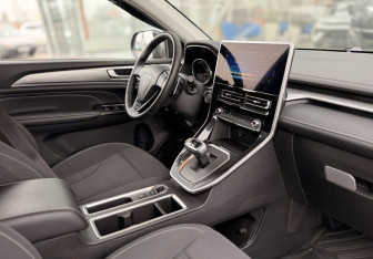 Подержанный автомобиль Haval M6 2023 года (9 фото)