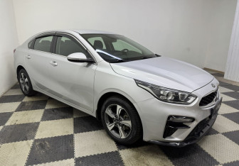 Подержанный автомобиль Kia Cerato Sedan 2019 года (3 фото)