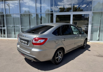 Подержанный автомобиль LADA (ВАЗ) Granta Hatchback 2020 года (5 фото)