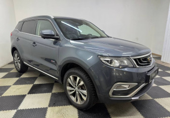 Подержанный автомобиль Geely Atlas 2019 года (3 фото)