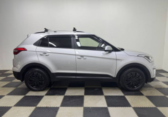 Подержанный автомобиль Hyundai Creta 2018 года (4 фото)