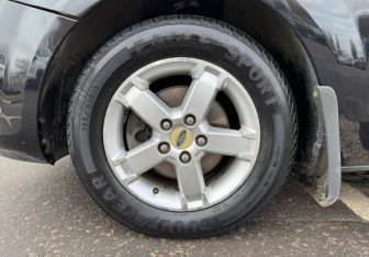 Подержанный автомобиль Ford Focus Hatchback 2008 года (12 фото)