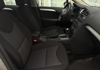 Подержанный автомобиль Citroen C4 Sedan 2014 года (10 фото)