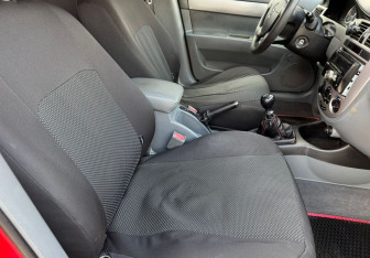 Подержанный автомобиль Chevrolet Lacetti Sedan 2008 года (9 фото)