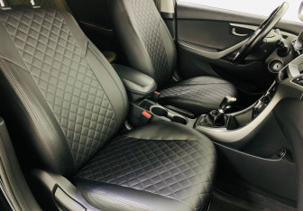 Подержанный автомобиль Hyundai Elantra Sedan 2015 года (9 фото)