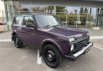Подержанный автомобиль LADA (ВАЗ) 2131 (4x4) 2002 года (3 фото)