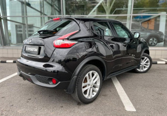 Подержанный автомобиль Nissan Juke 2018 года (5 фото)