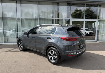 Подержанный автомобиль Kia Sportage 2021 года (7 фото)