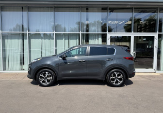 Подержанный автомобиль Kia Sportage 2019 года (8 фото)
