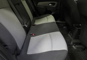 Подержанный автомобиль Chevrolet Cruze Sedan 2013 года (11 фото)