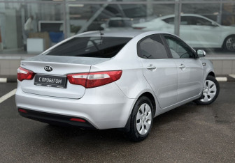 Подержанный автомобиль Kia Rio Sedan 2013 года (5 фото)