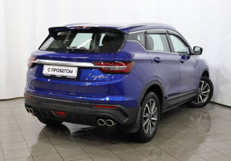 Подержанный автомобиль Geely Coolray 2022 года (4 фото)