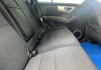 Подержанный автомобиль Lifan X60 2015 года (11 фото)