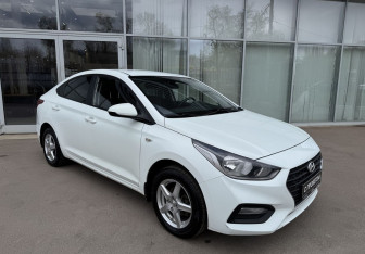 Подержанный автомобиль Hyundai Solaris Sedan 2018 года (3 фото)
