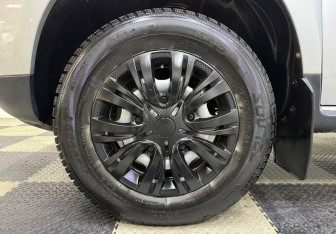 Подержанный автомобиль Renault Duster 2018 года (12 фото)