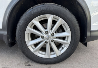 Подержанный автомобиль Nissan Qashqai 2016 года (12 фото)