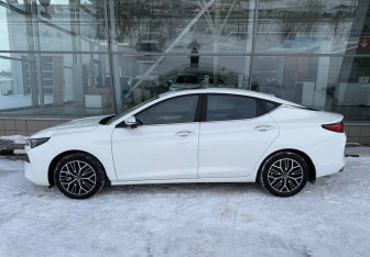 Подержанный автомобиль Москвич 6 2023 года (8 фото)