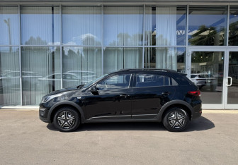 Подержанный автомобиль Kia Rio Hatchback 2019 года (8 фото)