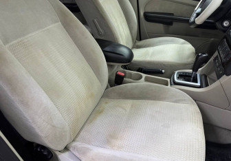 Подержанный автомобиль Ford Focus Sedan 2006 года (9 фото)