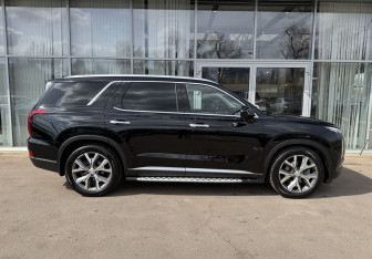 Подержанный автомобиль Hyundai Palisade 2020 года (4 фото)