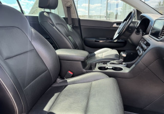 Подержанный автомобиль Kia Sportage 2019 года (10 фото)