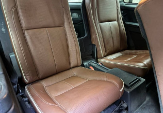 Подержанный автомобиль Volvo XC90 2013 года (12 фото)